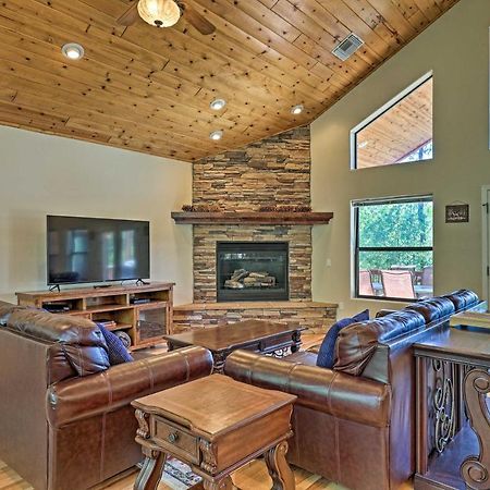 Serene Lakeside Cabin With Decks And Edler Lake Views! Pinetop-Lakeside Ngoại thất bức ảnh