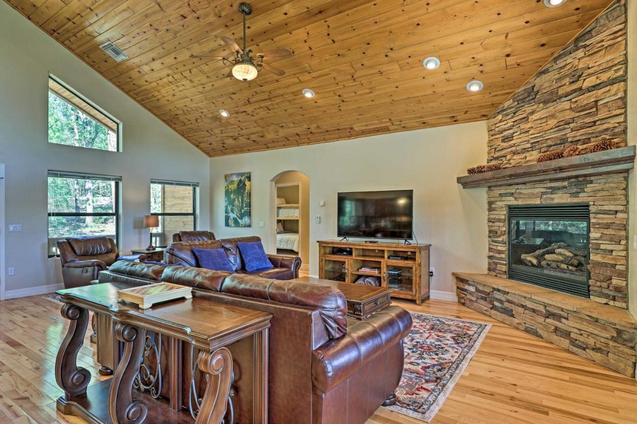 Serene Lakeside Cabin With Decks And Edler Lake Views! Pinetop-Lakeside Ngoại thất bức ảnh