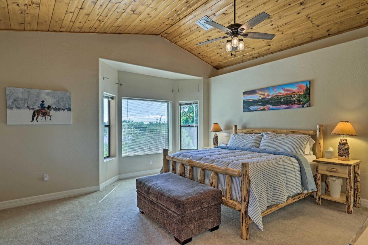 Serene Lakeside Cabin With Decks And Edler Lake Views! Pinetop-Lakeside Ngoại thất bức ảnh